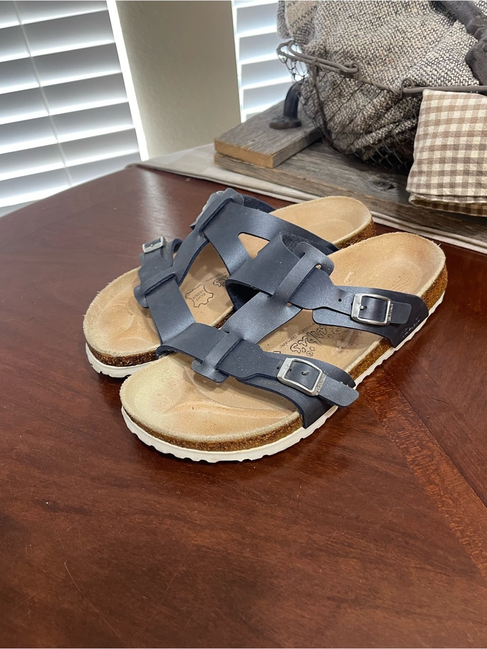 Birki’s Nias Birkenstock Sandal slides blue alloy